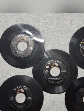 Vintage Elvis Presley 45 RPM Records Lot of 5 RCA Victor Authentic Memorabilia